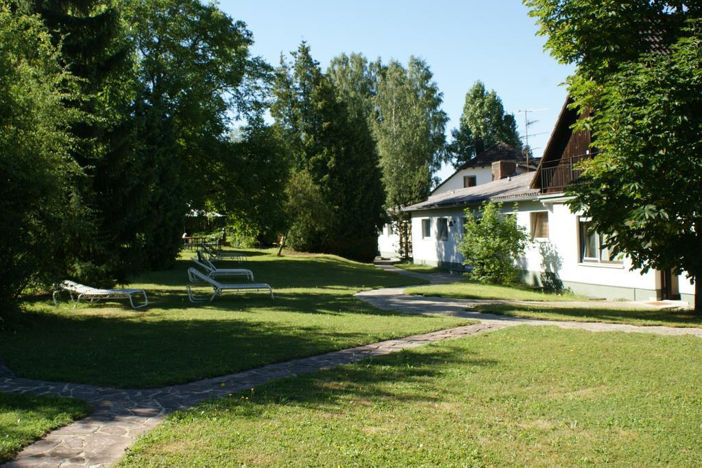 Waldhotel Stein Selbitz ภายนอก รูปภาพ